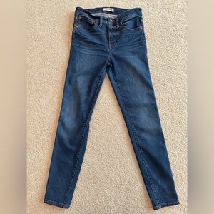 Madewell 9" Mid-Rise Skinny Jeans in Heathfield Wash